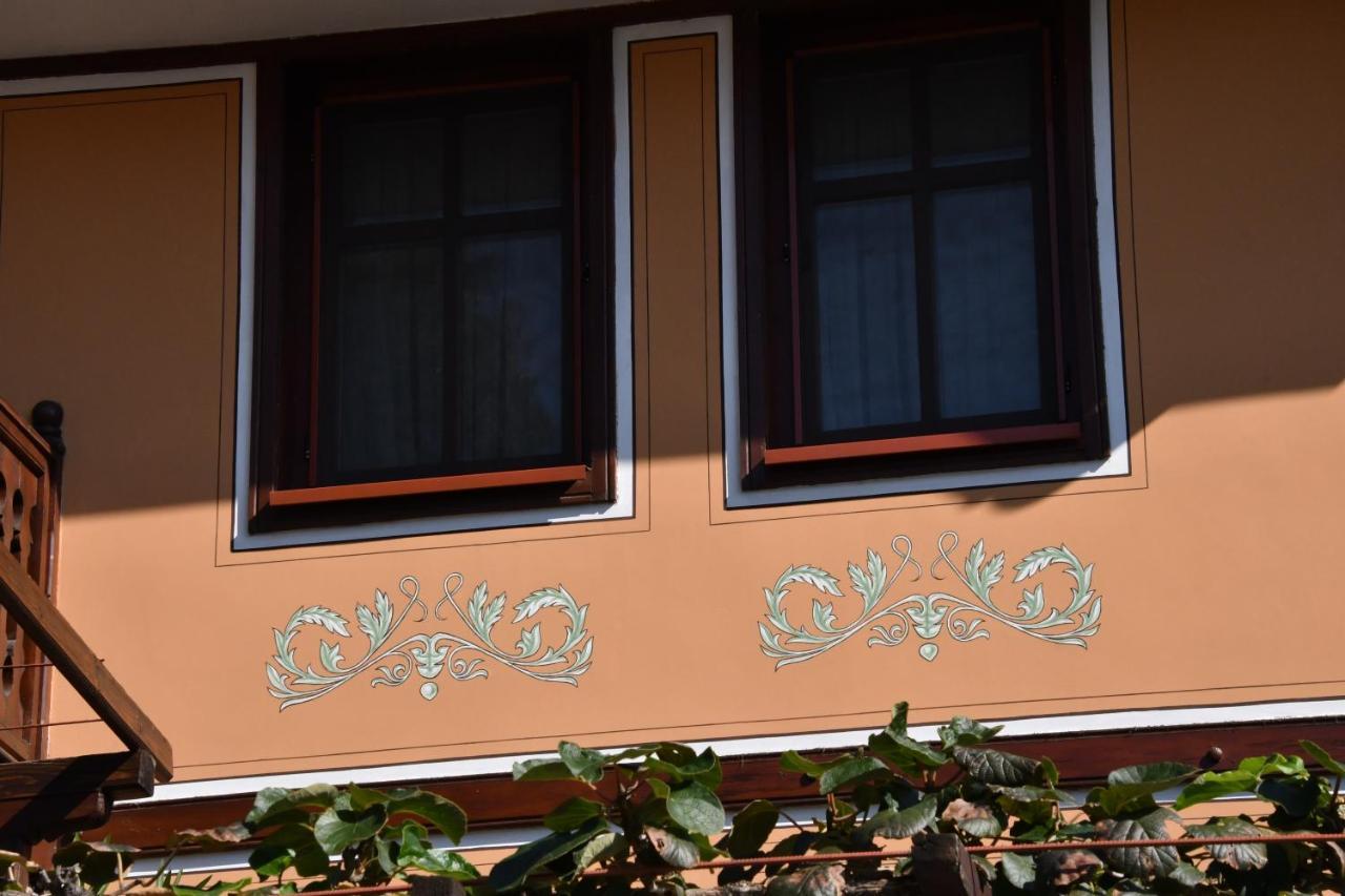 Family Hotel At Renaissance Square Plovdiv Luaran gambar