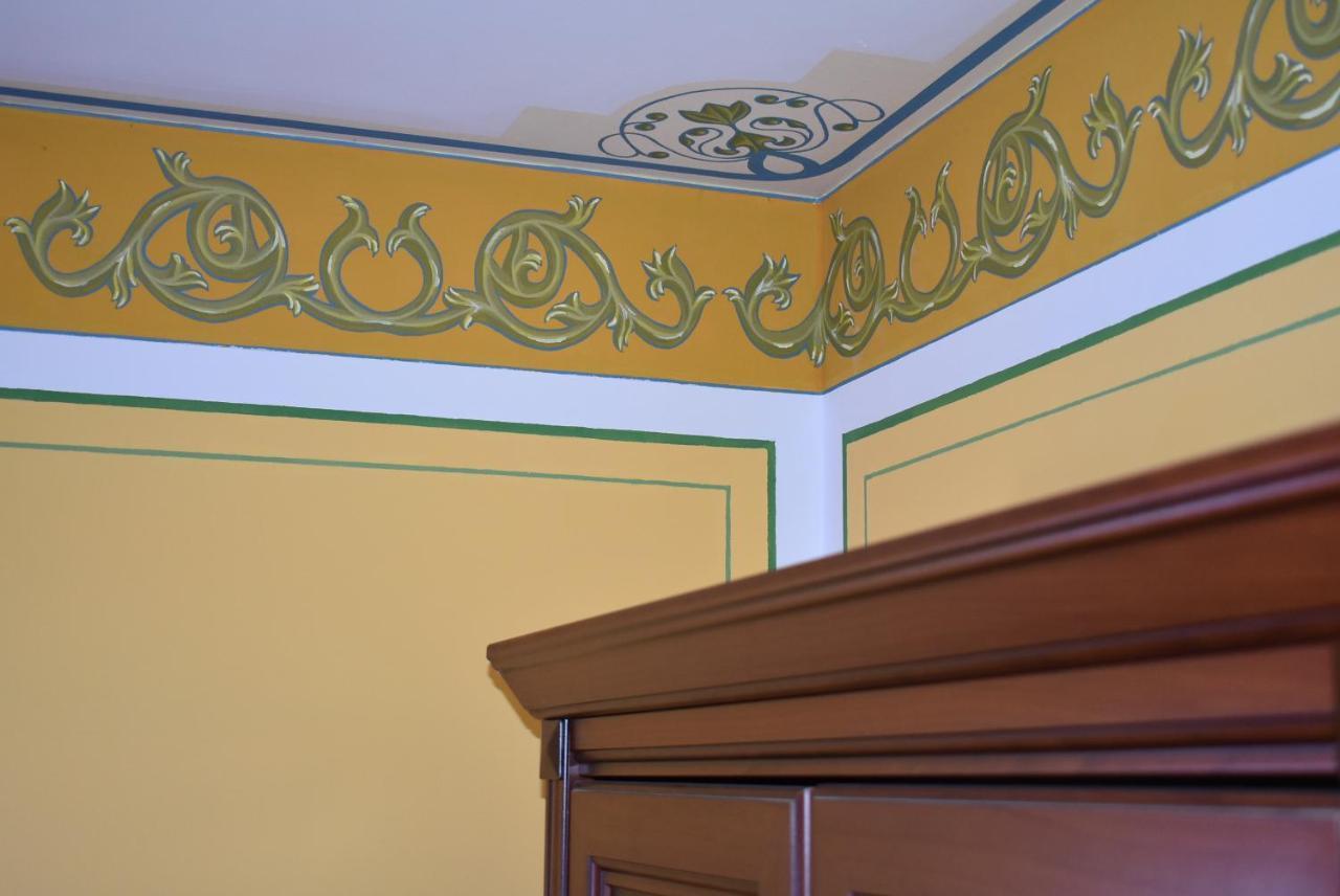Family Hotel At Renaissance Square Plovdiv Luaran gambar