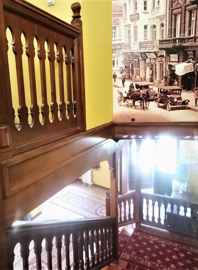 Family Hotel At Renaissance Square Plovdiv Luaran gambar