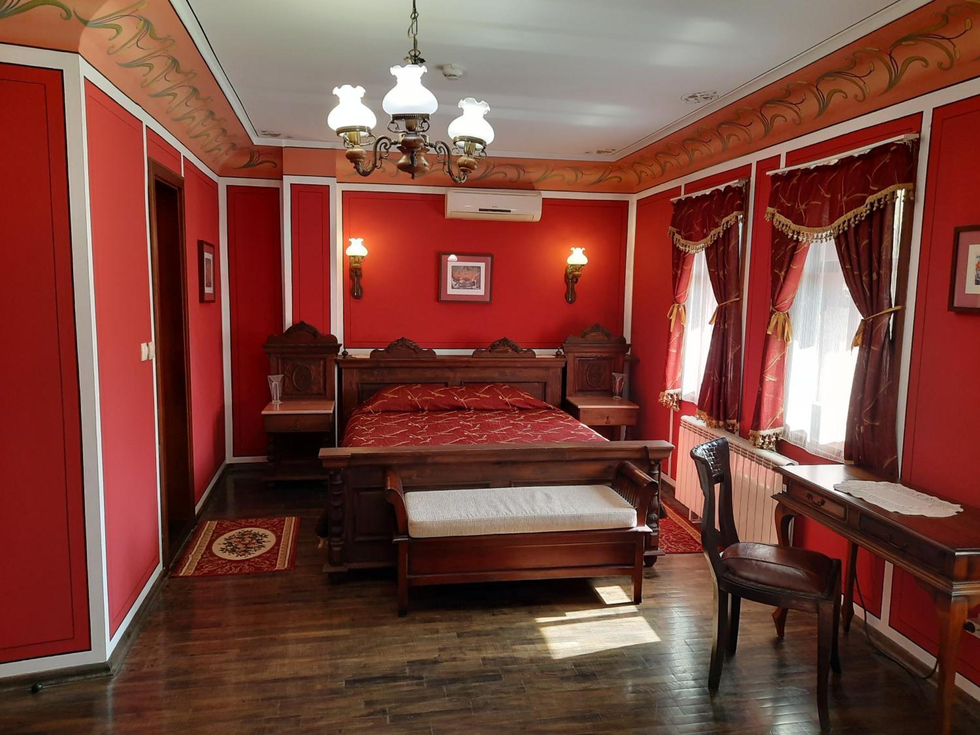 Family Hotel At Renaissance Square Plovdiv Luaran gambar