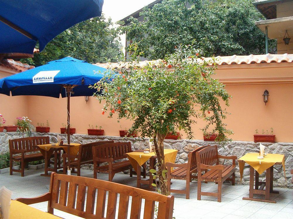 Family Hotel At Renaissance Square Plovdiv Luaran gambar